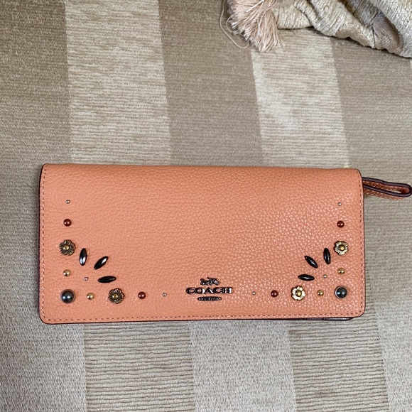 Coach Slim Wallet With Prairie Rivets - Picture 4 of 4